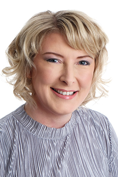 headshots-with-makeup-and-hairstyling-01 headshots-with-makeup-and-hairstyling